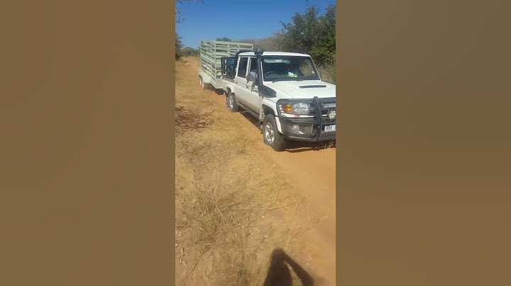 Land Cruiser V8 pulling trailer 3.5 ton