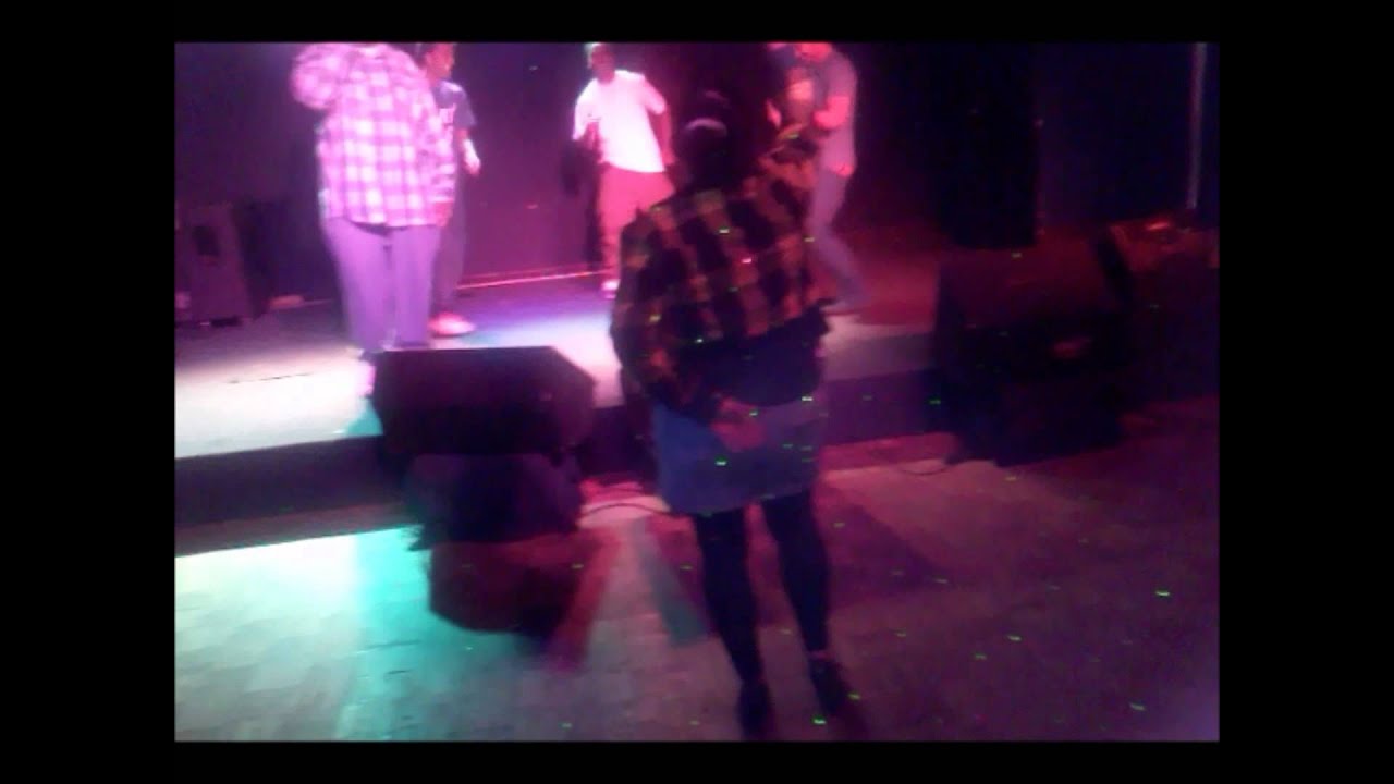 Y.U.N.G. Shazy - "Undastandz Me" Live @Rileys