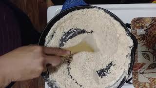 Celebrity Making a dry ROUX Profile