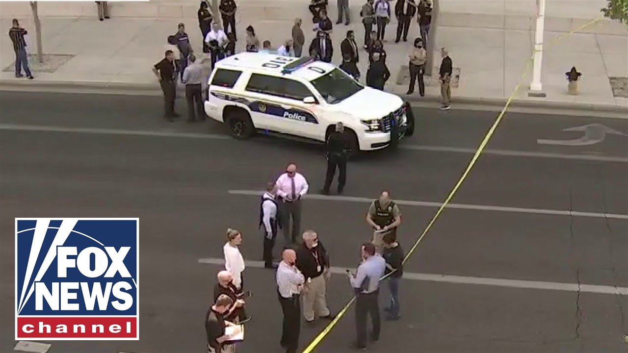 Federal officer shot in drive-by shooting in Phoenix: Report