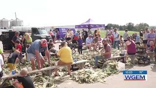 People and representatives of Lee County Iowa participate in Shuckfest 2026