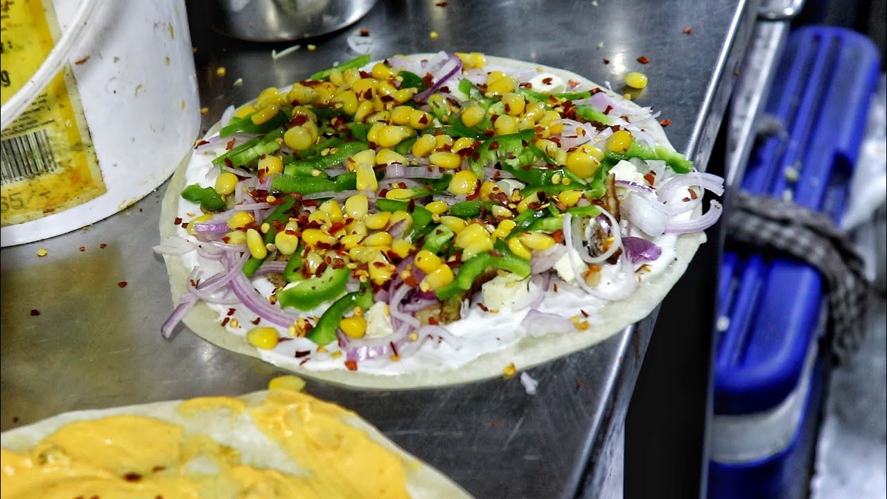 Indian Style Mexican Veg Quesadilla At Cafe Baroda Express | Stuffed Variety | Indian Street Food | Street Food Fantasy