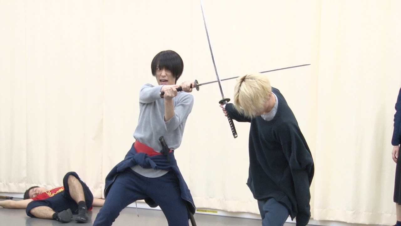 川栄李奈と鈴木拡樹が火花を散らす大立ち回り！ 舞台「あずみ ～戦国篇～」公開舞台稽古レポート