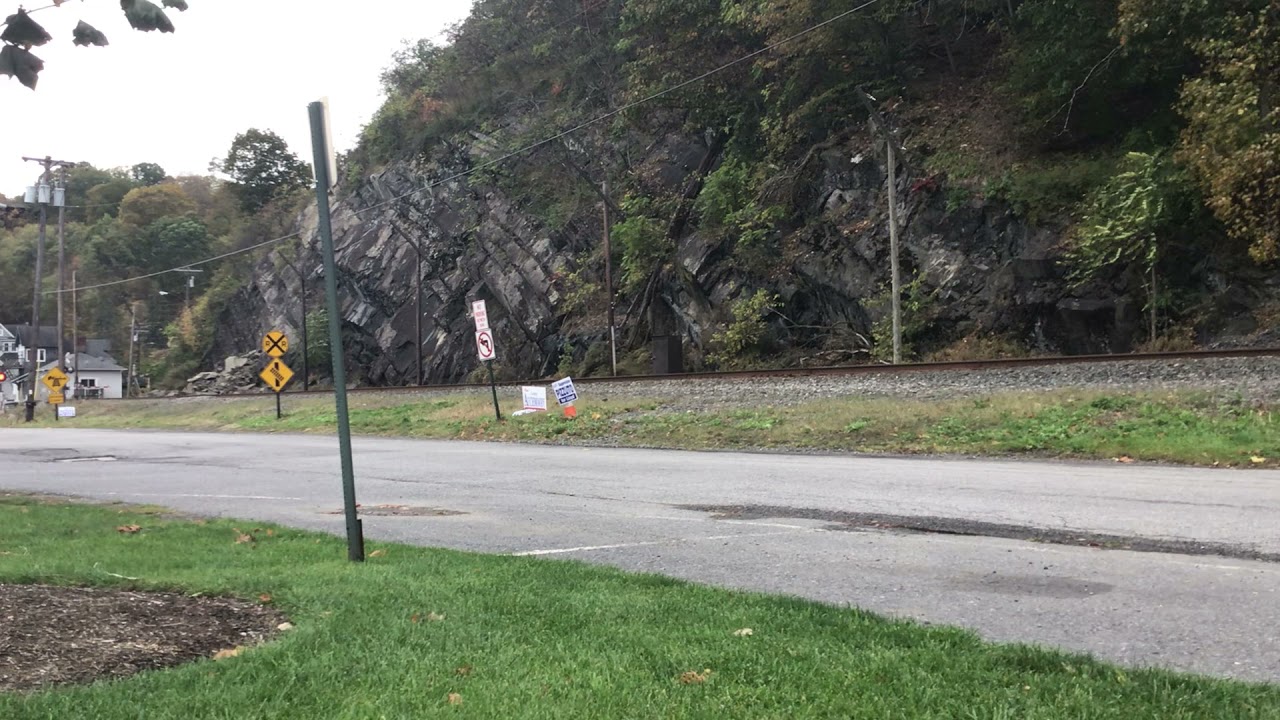 CSX double YN2 power passing through highland