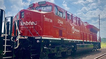 GECX #2044 Debuts in Red Paint Scheme, CW40 8 Exports, GECX 3000 & More at Wabtec 8-23