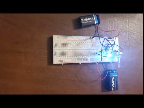 Schmitt trigger circuit ( RC oscillator )