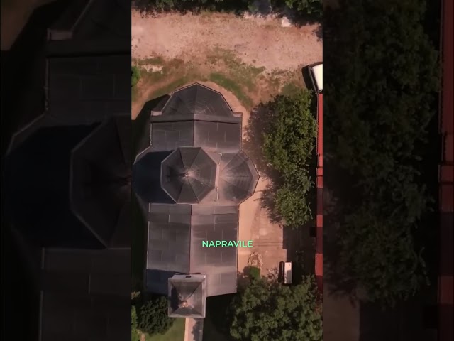 Izgradnja svete crkve: Božanski preobražaj manastira Petkovica! #shorts