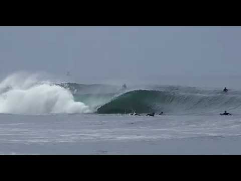SUPER RARE SURFSPOT IN CALIFORNIA TURNS PEFECT FOR HURRICANE SWELL