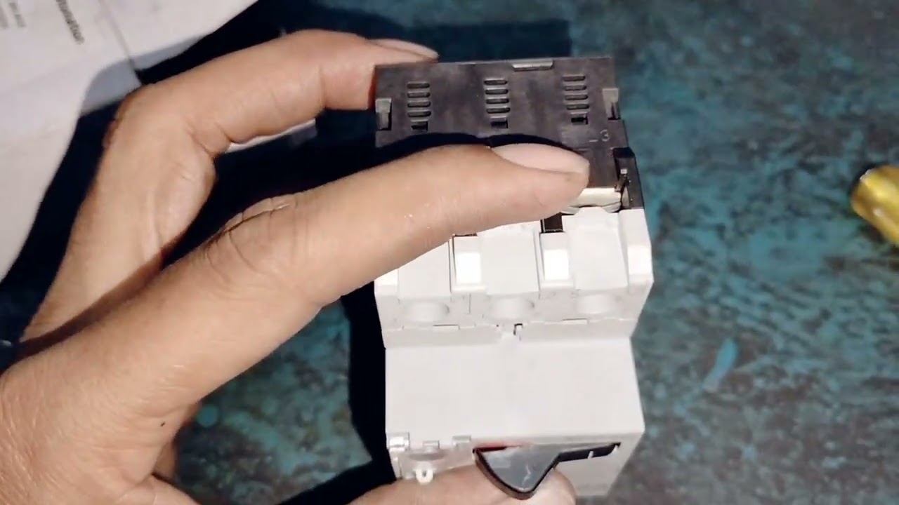 MPCB | motor protection circuit breaker hindi me | about motor protection circuit breaker