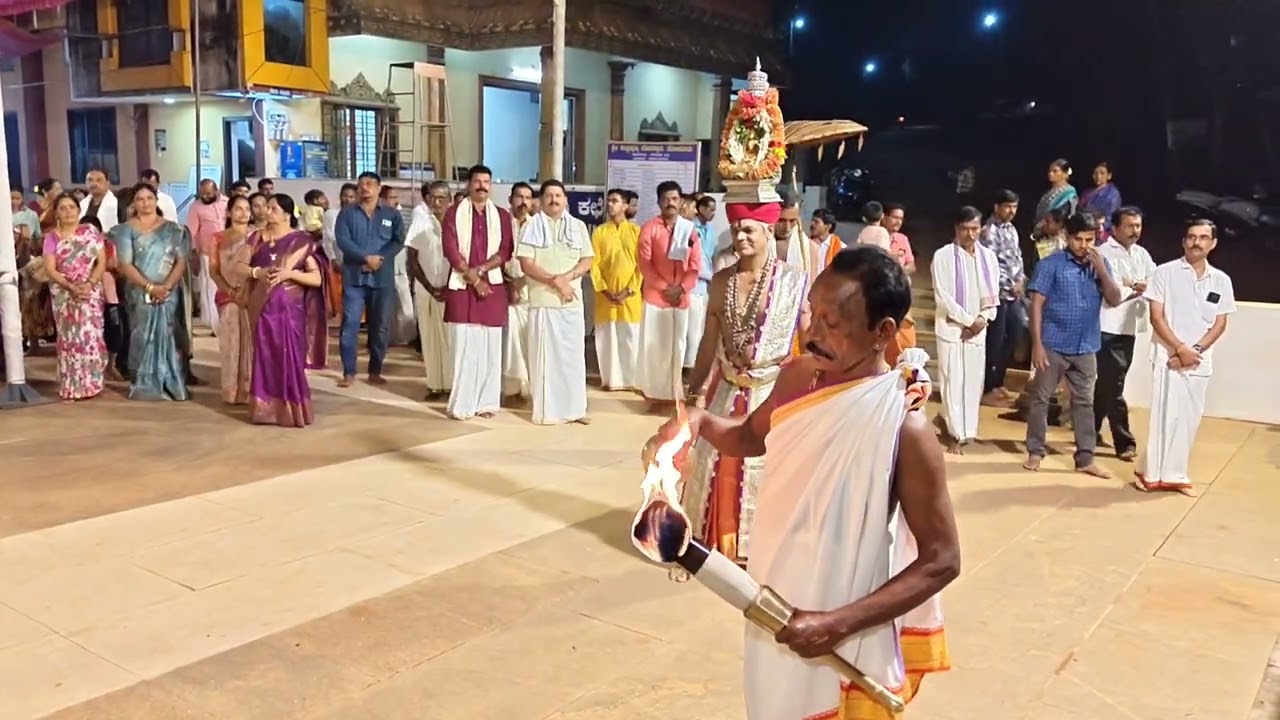 *ತೋಕೂರು ಕಿರು ಷಷ್ಟಿ ಪ್ರಯುಕ್ತ  ಪಂಚಮಿ ಬಲಿ ಉತ್ಸವ  ತೋಕೂರುಗುತ್ತು ದಿ. ವಿಠಲ ಶೆಟ್ಟಿ ಯವರ ಸ್ಮರಣಾರ್ಥ ಮಕ್ಕಳ ಸೇವೆ