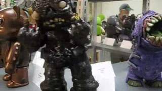 custom qee show