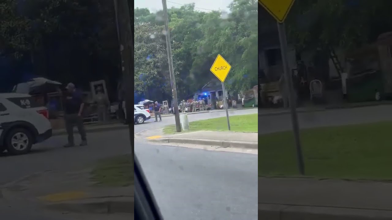 Heavy Police Presence FBI Seen In Burton
