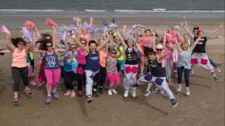 Fitsmile Flashmob Cheerleader