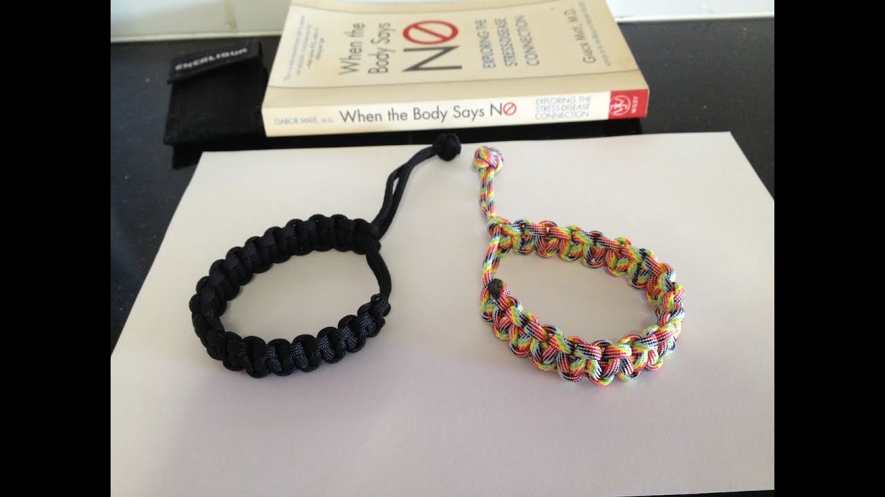 How to make a mad max paracord bracelet. - YouTube