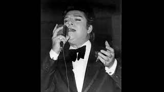 Zeki Müren - Nereden Sevdim O Zalim Kadını