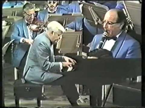 Earl Wild and Arthur Fiedler Play Tchaikovsky Pian...