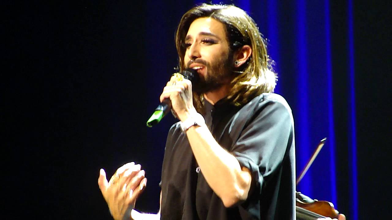 Believe - Conchita mit dem Janoska Ensemble - Gala Wider die Gewalt - Ronacher - 10.10.2016