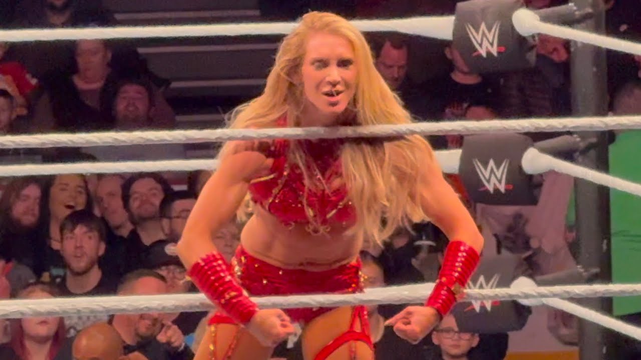 Charlotte Flair vs Piper Niven FULL MATCH - 