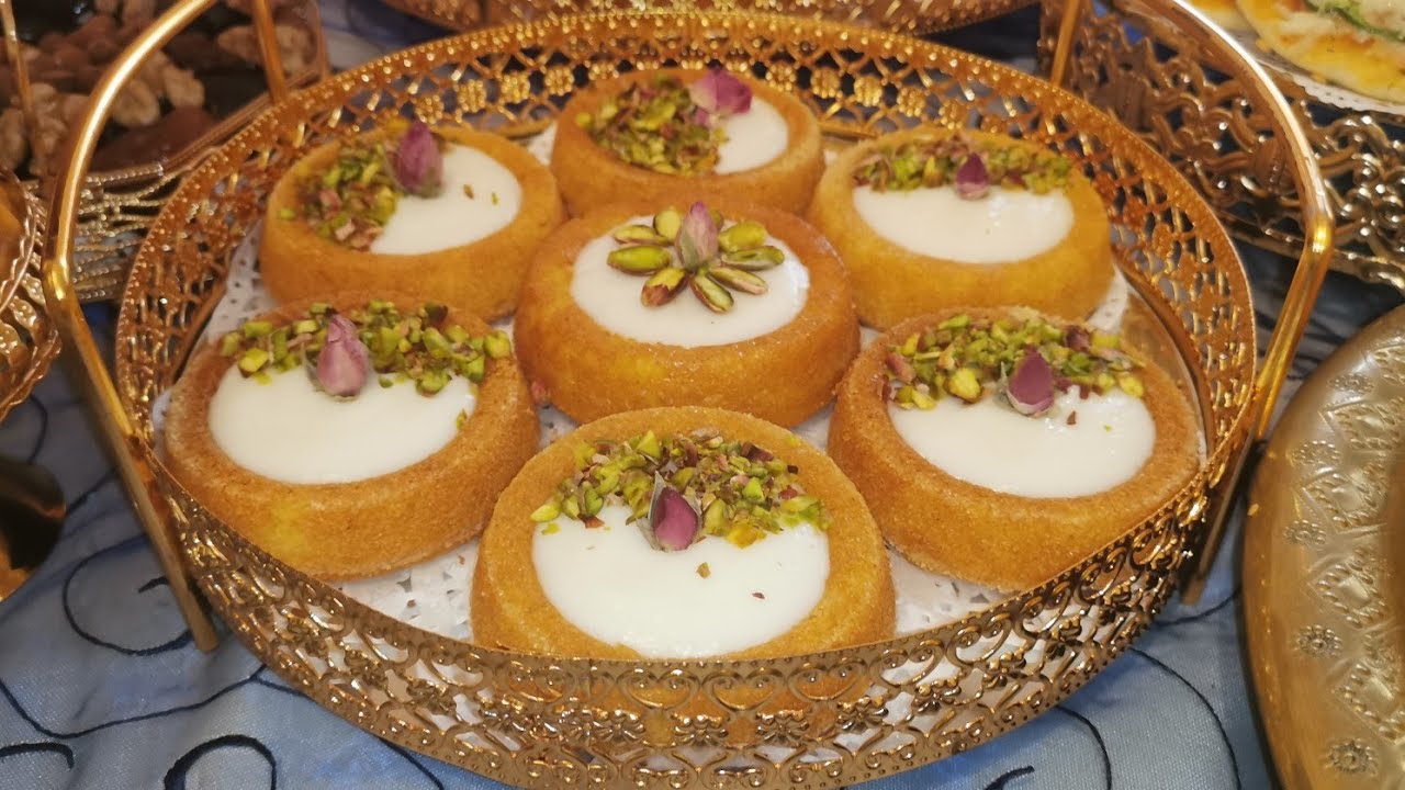 ميني بسبوسة في المول العجيب بكريمة خطيرة كيجيو لذاذ بزاف مغديش تندمو الا جربتوهم رائعين شكلا ومذاقا👍