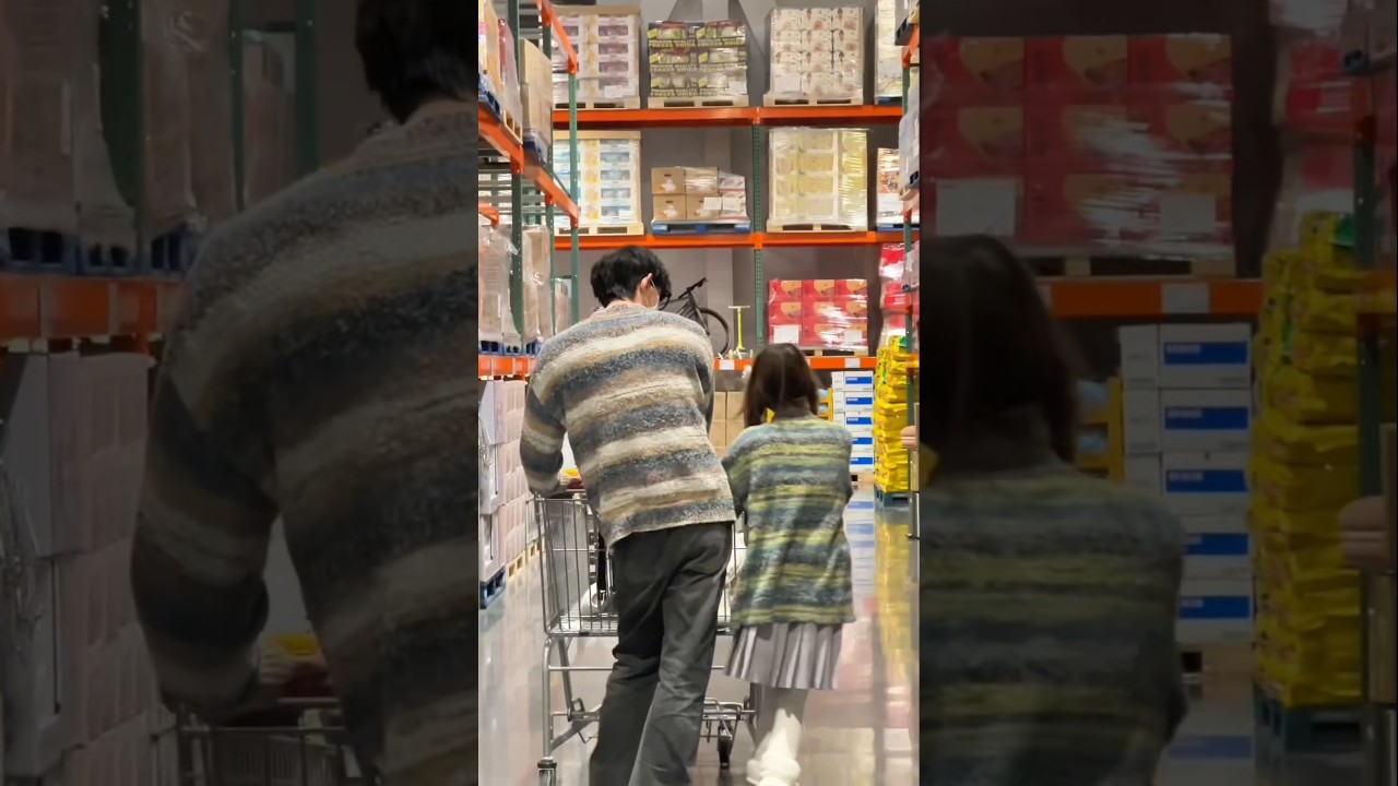 their height difference makes them a cute couple 