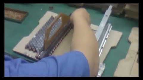 Automatic soldering machine WTS-2E. newwinhk@hotmail.com