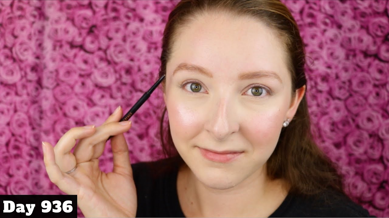 REALHER DEFINER BROW PENCIL REVIEW