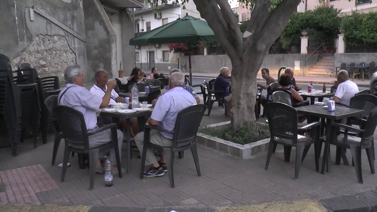 ROCCELLA JONICA: ZIRGONE IN FESTA, MENU' A BASE DI PESCE AZZURRO