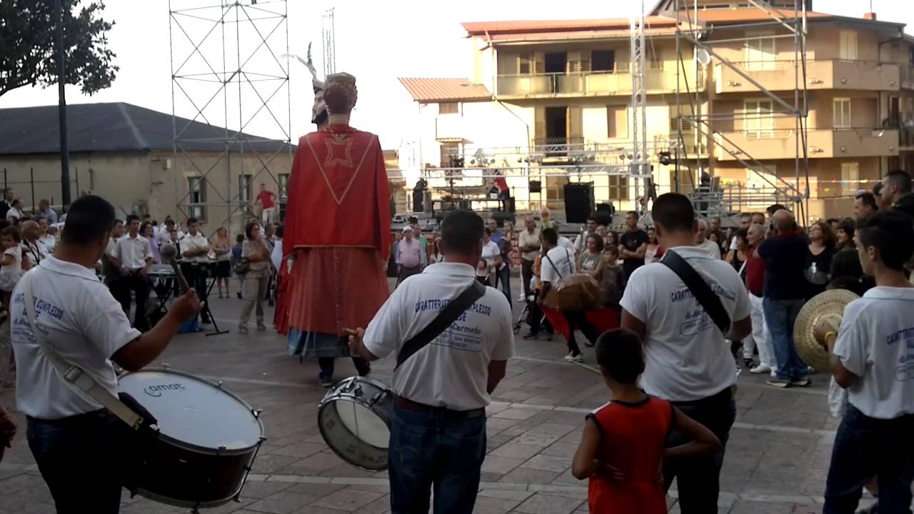 Delianuova - Ballo dei Giganti 15.08.2012.mp4