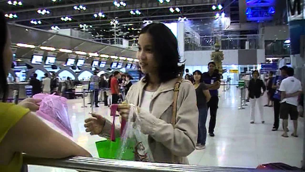 GREEN @ สุวรรณภูมิไปเกาหลี 19-04-2012