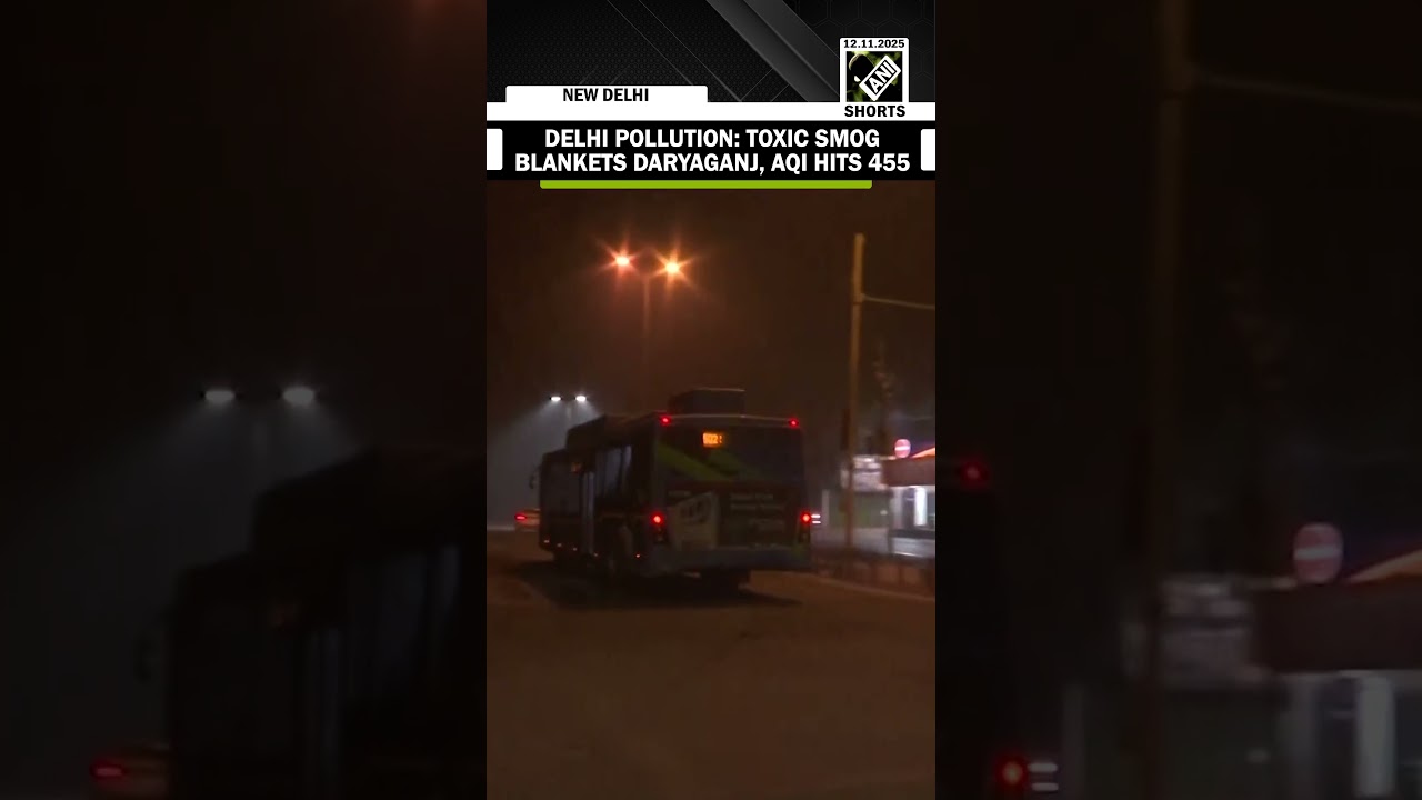 Delhi Pollution: Toxic smog blankets Daryaganj, air quality deteriorates to ‘severe’ level