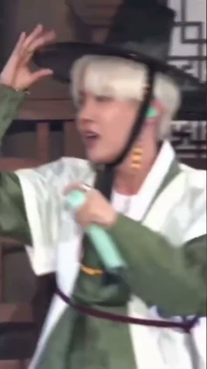 Jhope rapping Suga's part in Daechwita