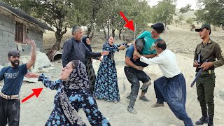 Download Lagu In the Heart of the Nomad:A Story of Love Tradition,and Tough Choices Faced by an Iranian Couple💔🤰🇮🇷 MP3 Download Lagu In the Heart of the Nomad:A Story of Love Tradition,and Tough Choices Faced by an Iranian Couple💔🤰🇮🇷 MP3