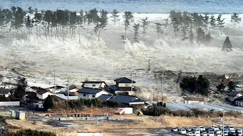 Quantas pessoas morreram no tsunami de 2011 no Japão?