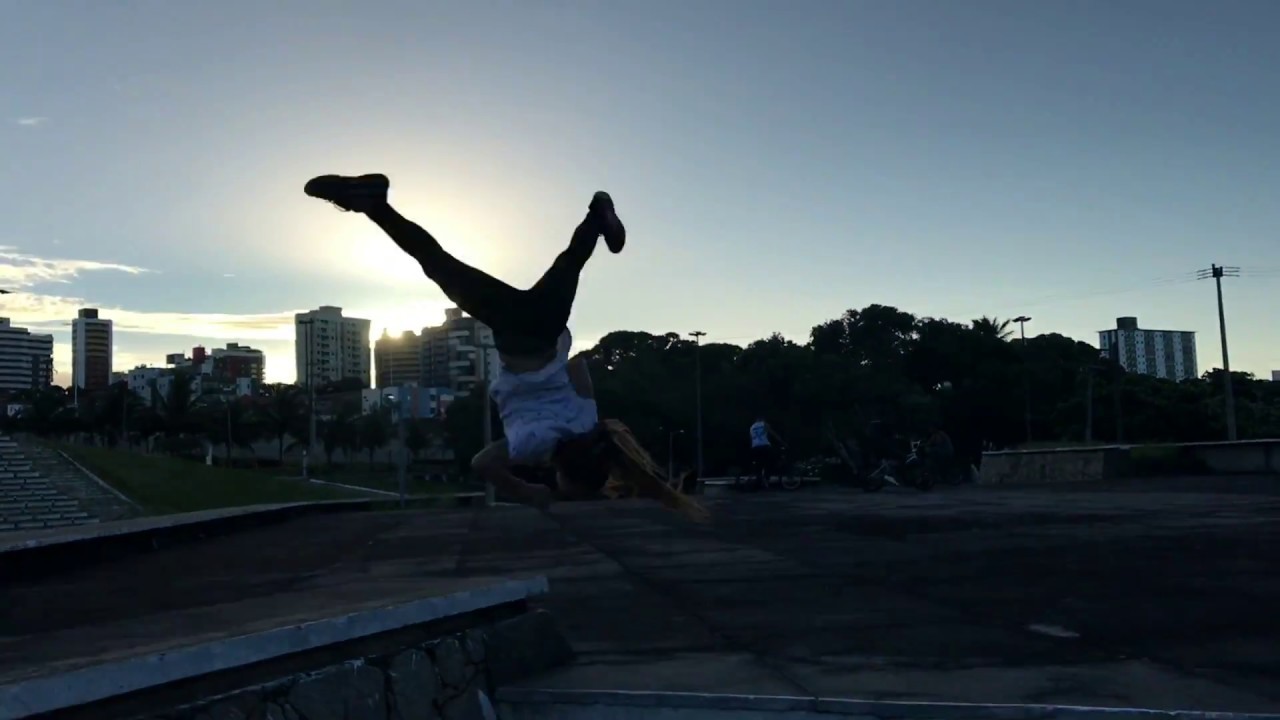 Krisnara Almeida- BRAZIL - World Freerunning Parkour Federation