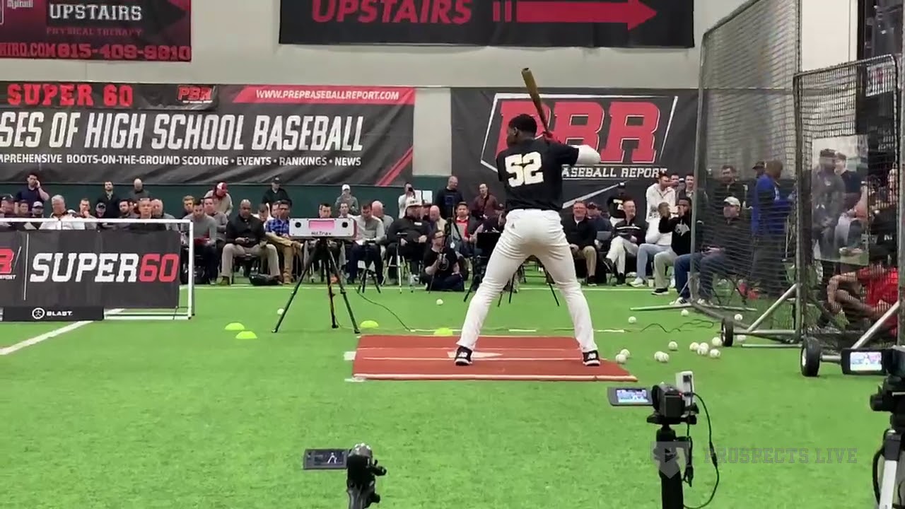 Mackenzie Wainwright- PBR Super 60