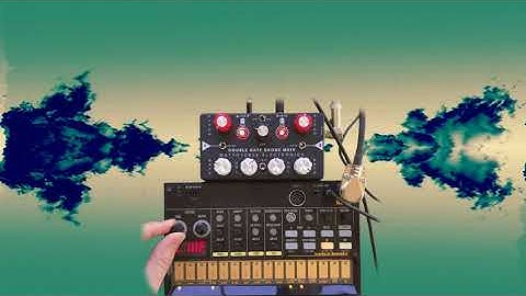 Mondaze with the Mattoverse Double Gate Drone MKIV synced to the Korg Volca Beats