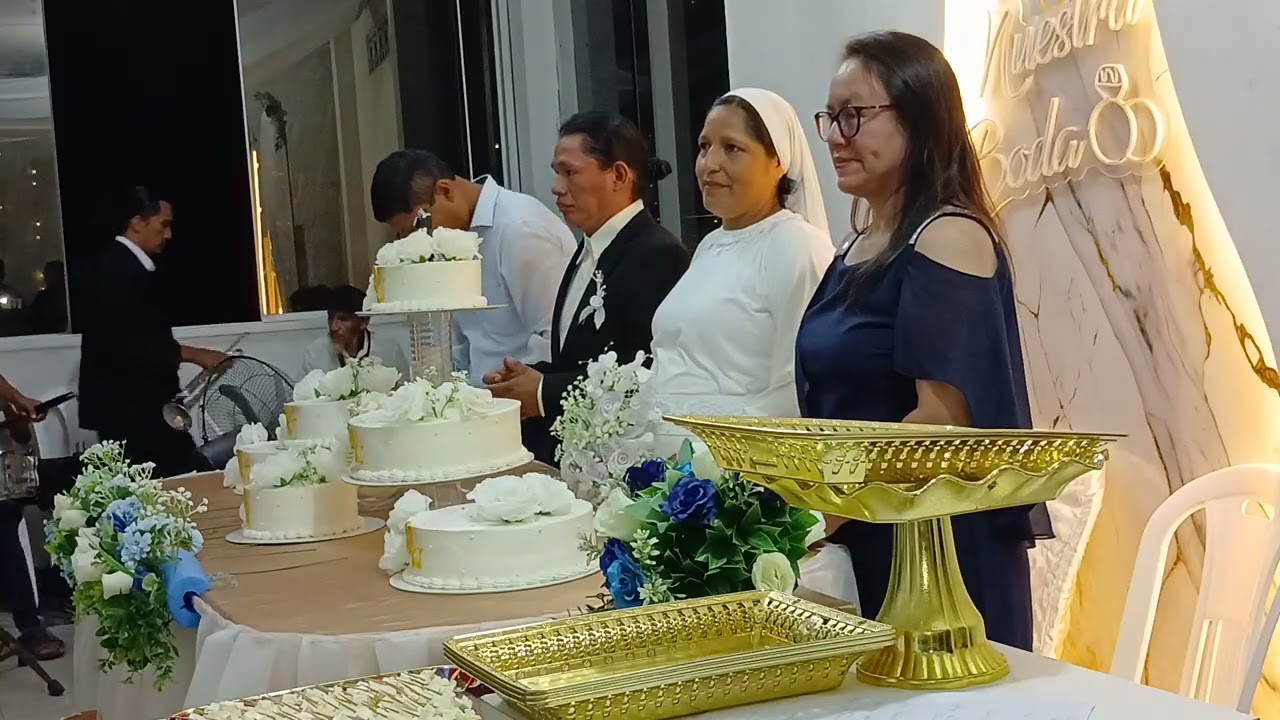 Matrimonio de nuestro hermano Franklin y Julia)( himno condor pasa  grupo sendero de amor 
