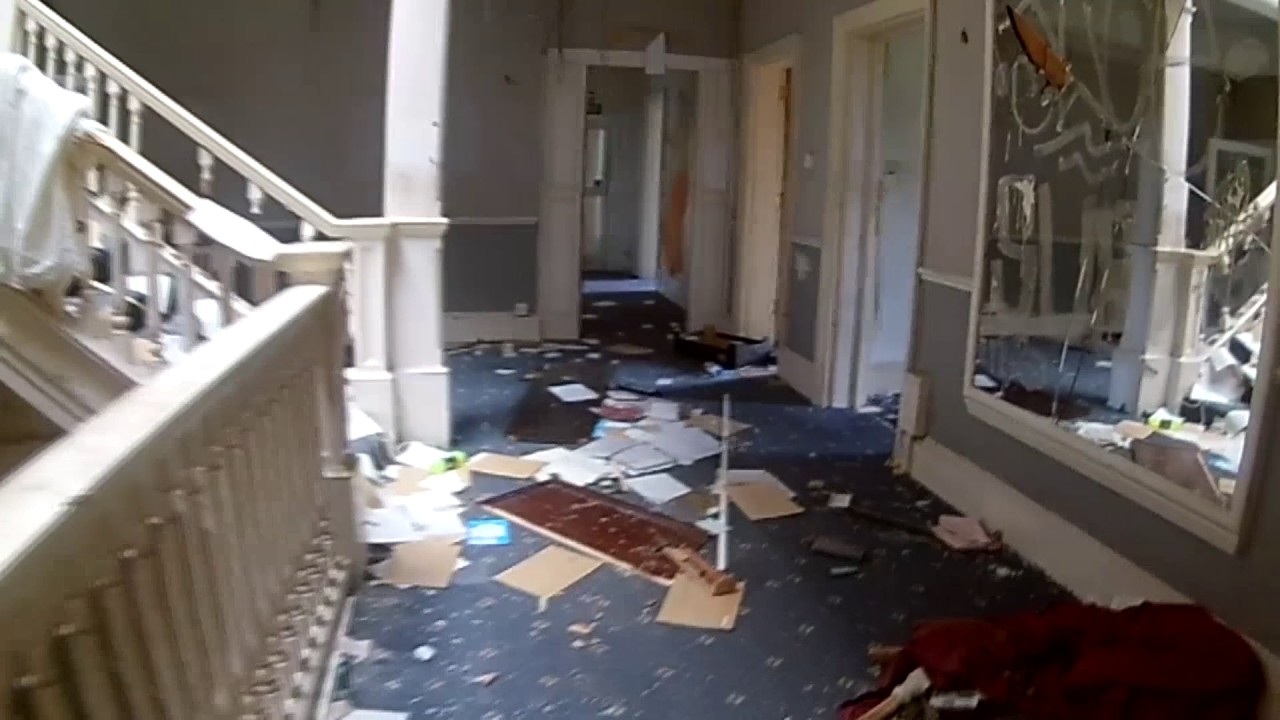 Exploring An Abandoned Hotel Lyndhurst Park You Exploring An Abandoned Hotel Lyndhurst Park