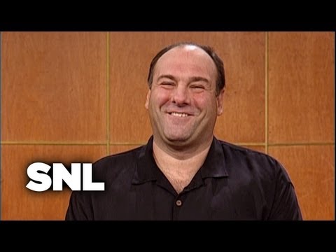Video: James Gandolfini's Knackered Koleno Messes Up Sopranos