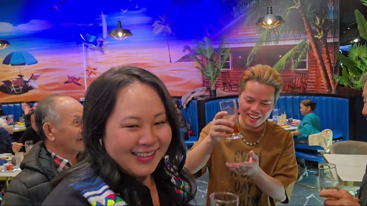 Ua Tsaug Rau Lub Koos Haum Hmoob Fab Kis Nyob Nimes Ua Tau Tos Txais Wb Khub Txij Nkawm & NT One.