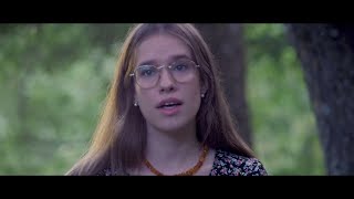 Maria Castell Margenat - Cuqueta amb sucre (Vídeo Oficial)