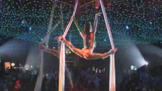 Cirque Pyromantic Emeralds And Ivy Ball