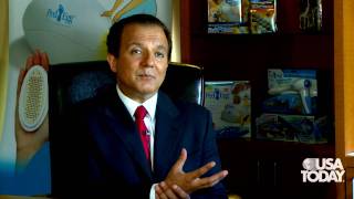 Hopeful Inventors Pitch The Master Pitchman