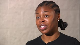 Actress Gail Bean awards scholarships to Georgia college students