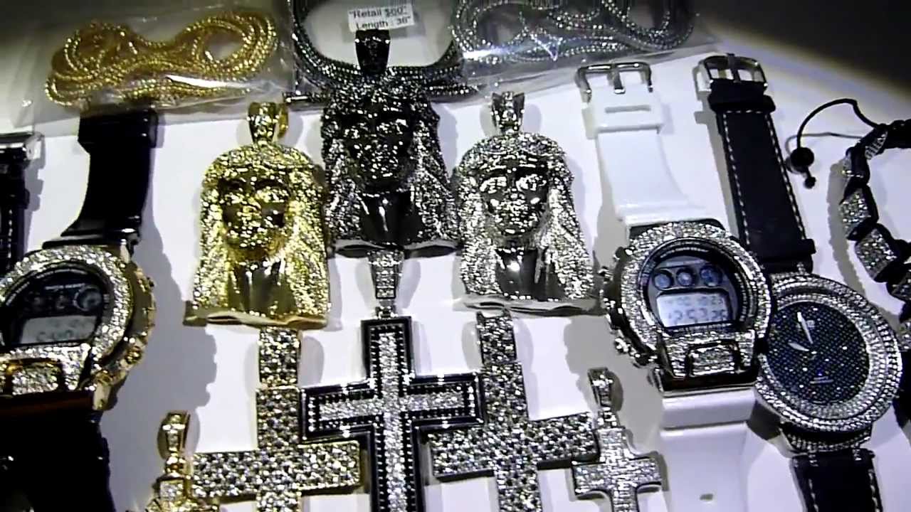 (SOLD)385 22 piece WHOLESALE DEAL! HipHop/Cross/Chain