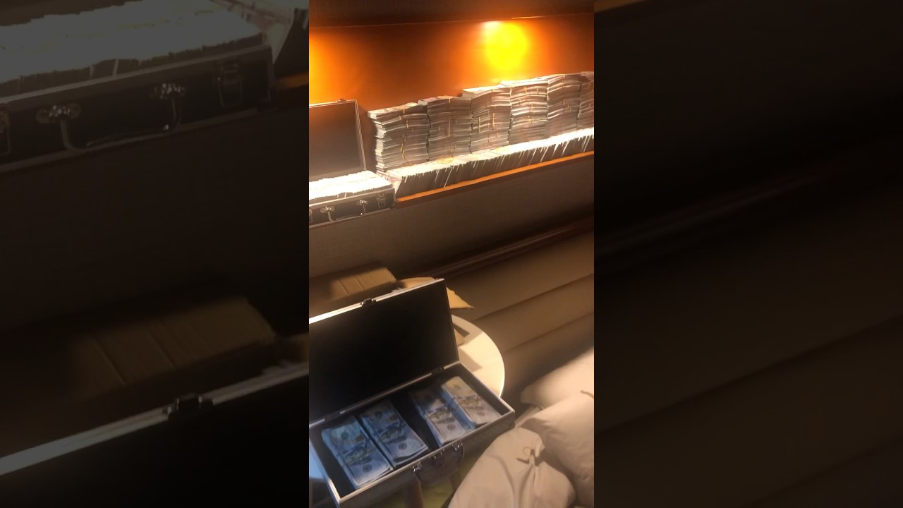 💵Perfect 6.2 Million Dollars Cash Money 