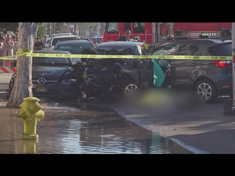 Two people killed, five hurt in Mission Beach car crash