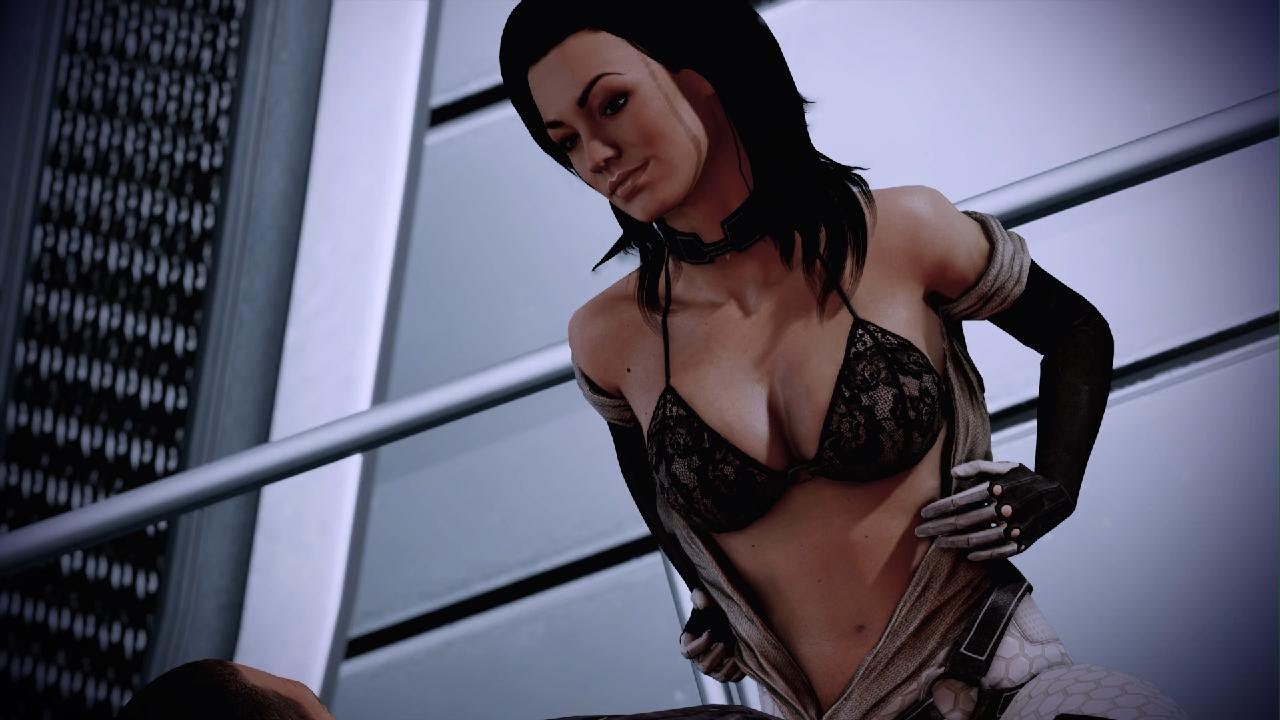 ME2 - Miranda Romance Scene