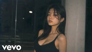 SyVra - City Glow, Empty Heart (Official Song) screenshot 3