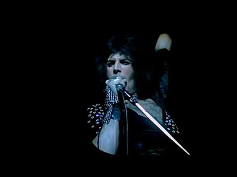 Queen - Stone Cold Crazy, Live at The Rainbow Theatre 1974 |